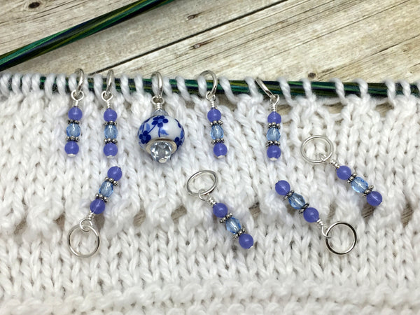 Blue Floral Knitting Stitch Marker Set – Jill's Beaded Knit Bits