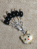 Black Stitch Markers with Beaded Cat Holder Clip , Stitch Markers - Jill's Beaded Knit Bits, Jill's Beaded Knit Bits
 - 1