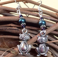 Pudgy Belly Cat Beaded Dangle Earrings , Jewelry - Jill's Beaded Knit Bits, Jill's Beaded Knit Bits
 - 1