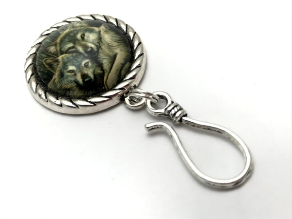 Wolves Magnetic Knitting Pin for Portuguese Knitting