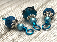 Aqua Blue Wire Snag Free Stitch Markers | Gifts for Knitters | US3-US15