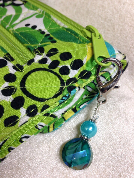Beaded Zipper Pull Charm - Crochet Stitch Marker- Key Chain - Teal Wallet, or Purse Charm ,  - Jill's Beaded Knit Bits, Jill's Beaded Knit Bits
 - 1